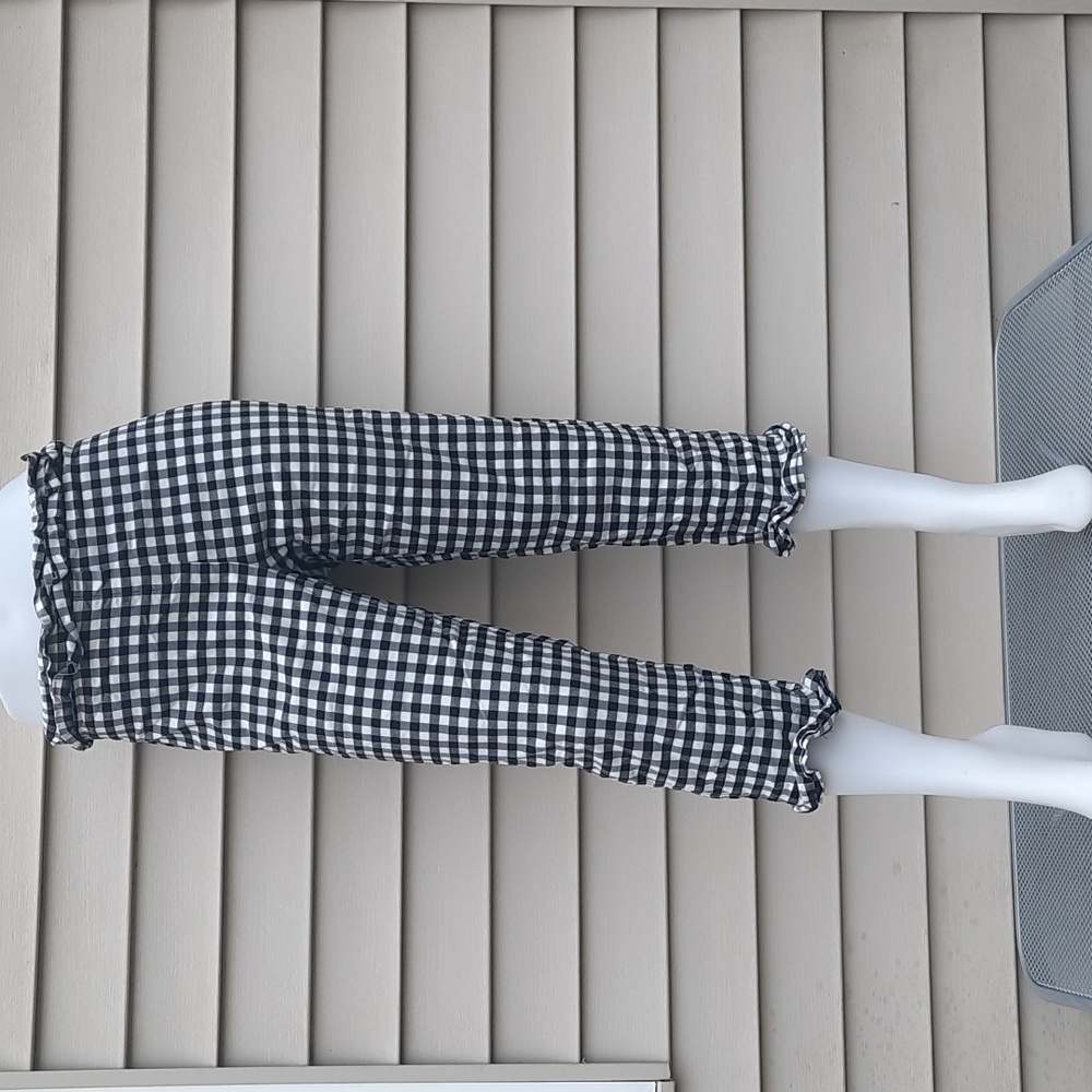 Zac & Rachel Black and White Gingham Capris